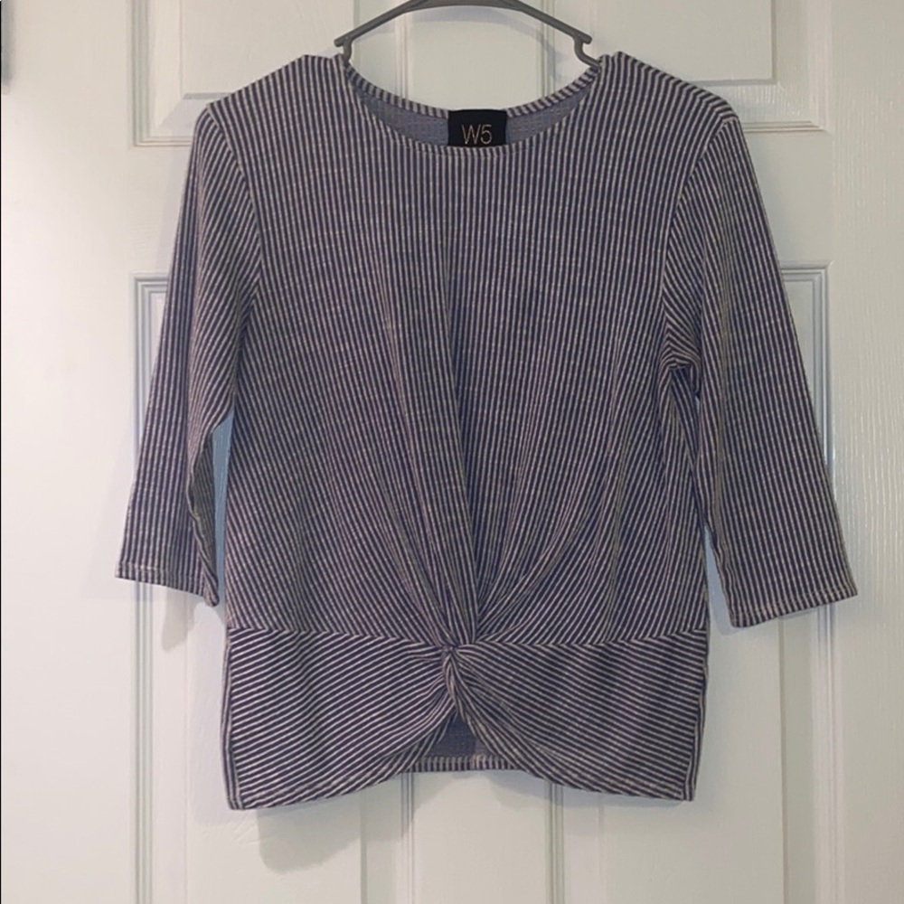 Blue and white striped 3/4 length sleeve shirt